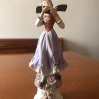 Statuina in ceramica