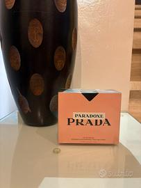 Prada Paradoxe