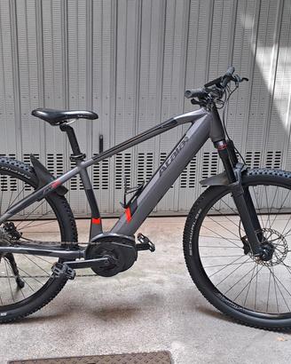 Bici elettrica Atala Bcross  ebike hardtail.