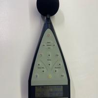 Fonometro BRÜEL & KJAER 2236 cl 1 calibratore cl 1