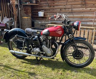 Triumph 3HW 350 d’epoca 1941