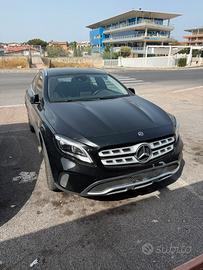Mercedes GLA 200d
