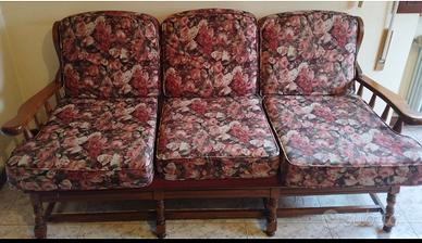 Divano rustico in legno