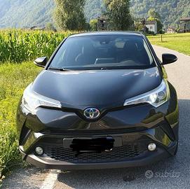 Toyota chr