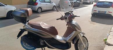 Beverly 300 come nuovo