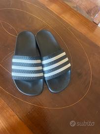 Ciabtte da spiaggia Adidas
