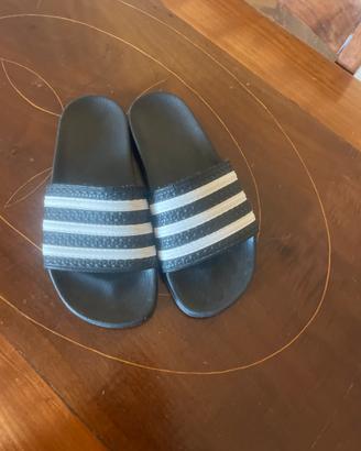 Ciabtte da spiaggia Adidas