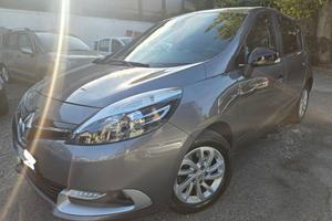 RENAULT Scenic Scénic XMod 1.5 dCi 110CV Limited
