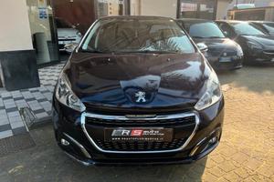 Peugeot 208 PureTech 82 5 porte Allure