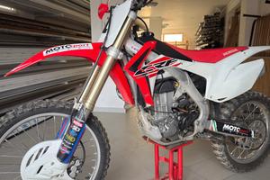 Honda CRF 450-2015- soli 30 ore - UNICO PROPRIETAR