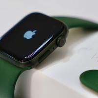 Apple Watch Serie 7 Green Aluminium 45mm