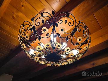 Grande lampadario ferro battuto rustico floreale