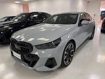 BMW Serie 5 G60 Berlina 520d 48V xdrive MSpor...