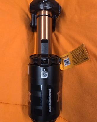  Fox X2 factory 2025 nuovo 250x70 trunnion