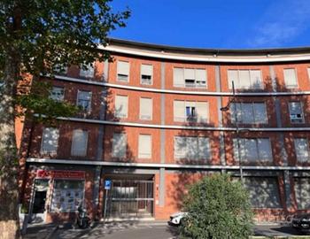 Immobile in asta di 234 m² con più di 5 locali a P
