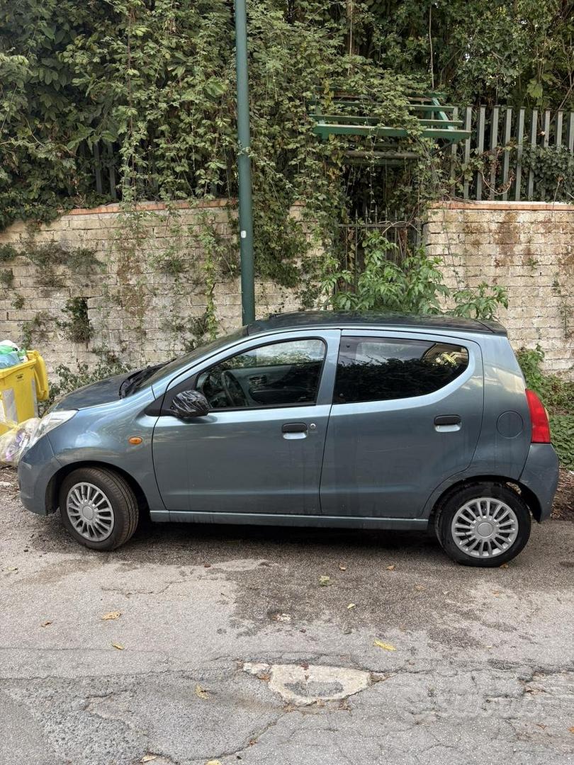 Suzuki Alto 2011 photo 3