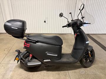 Horwin EK1 elettrico (49cc)