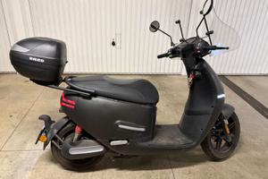 Horwin EK1 elettrico (49cc)