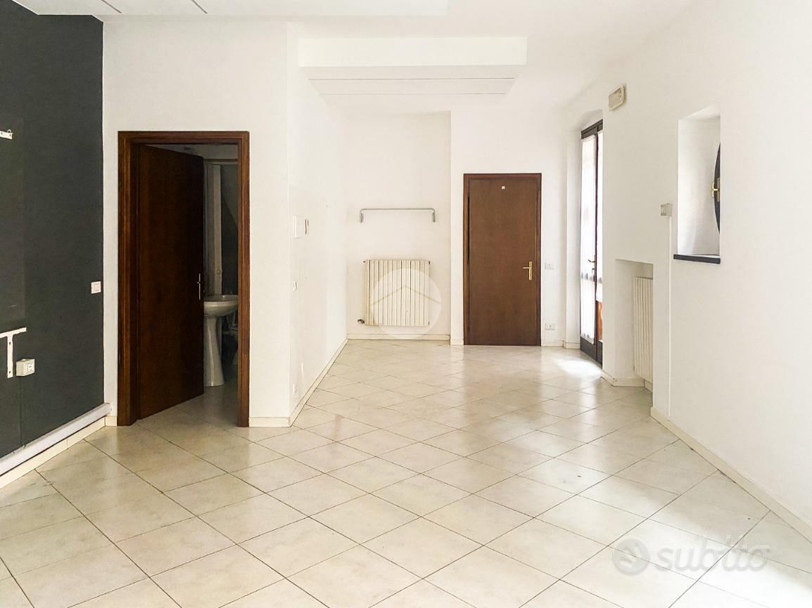 NEGOZIO A BAGNOLO MELLA - Vista 3