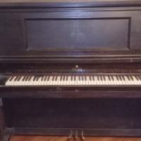 Pianoforte verticale 