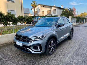 Volkswagen T-Roc 1.5 TSI ACT DSG R-Line UNICO PROP