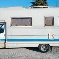 Camper mansardato Elnagh Columbia 110