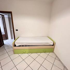 Letto singolo con letto a scomparsa