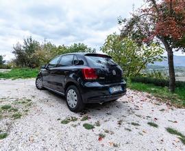 VOLKSWAGEN Polo 5ª serie - 2011