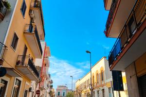 Ampio appartamento panoramico con ascensore