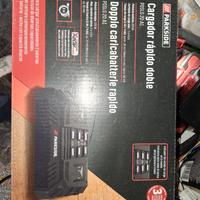 Doppio caricabatterie rapido