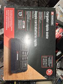 Doppio caricabatterie rapido