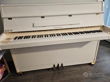 pianoforte verticale Samick bianco