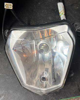 Faro ktm duke