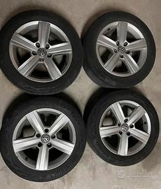 Cerchi in lega originali volkswagen R 16 seminuovi