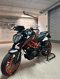 KTM 125 Duke - 2022