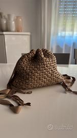 Borsa Pouch Bag fatta all'uncinetto