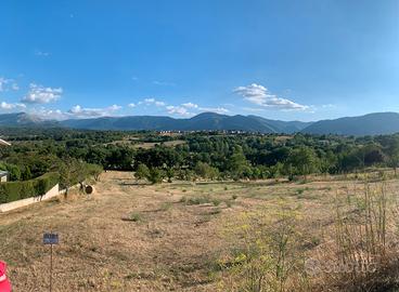 Terreno edificabile di 1095 mq