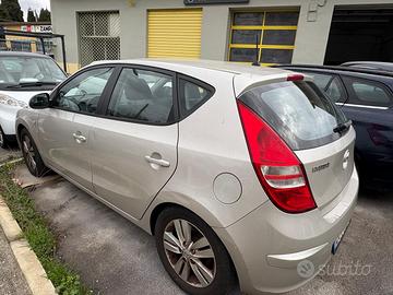 Hyunday i30 benzina e gpl 2010