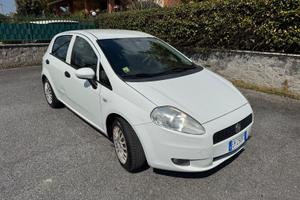 Fiat Grande Punto Bianca