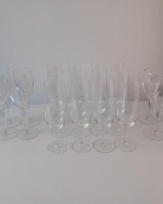 set bicchieri
