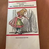 Libro Alice nel paese delle meraviglie