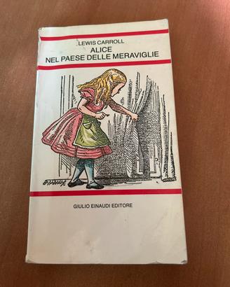 Libro Alice nel paese delle meraviglie