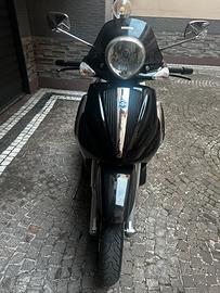 Piaggio Beverly Tourer 400 i.e