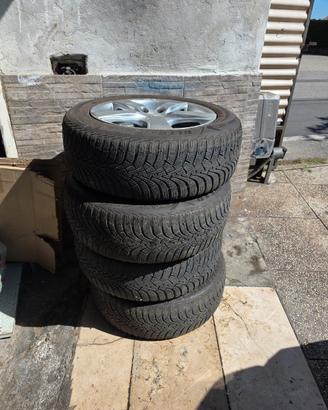 gomme e cerchi Citroën c5 da 16"
