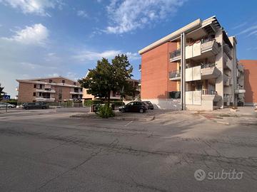 Via delle Viole-120mq con box auto di 40mq-Termoli