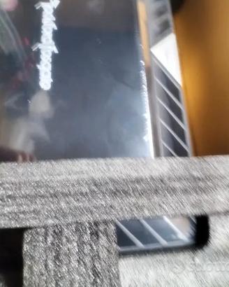 magazzino accessori car audio. 