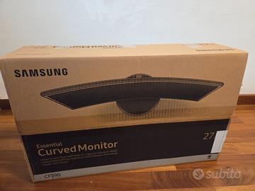 Samsung Curved Monitor 27'   CF390