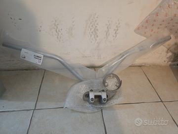 Manubrio Alto + riser Originali Ducati scrambler 