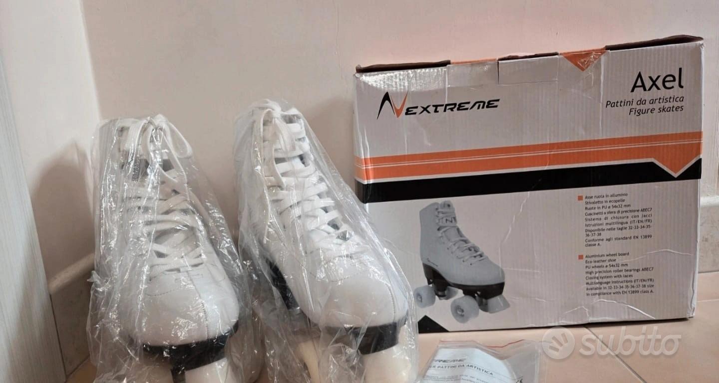 pattini a rotelle - Sports In vendita a Foggia