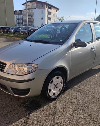 Fiat Punto 1.2 Benz 5 porte 90 Milà km Dynamic